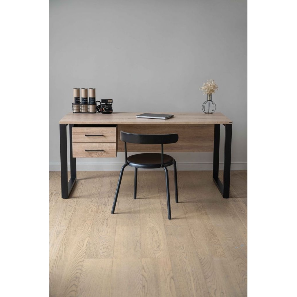 meja kerja/kantor minimalis industrial