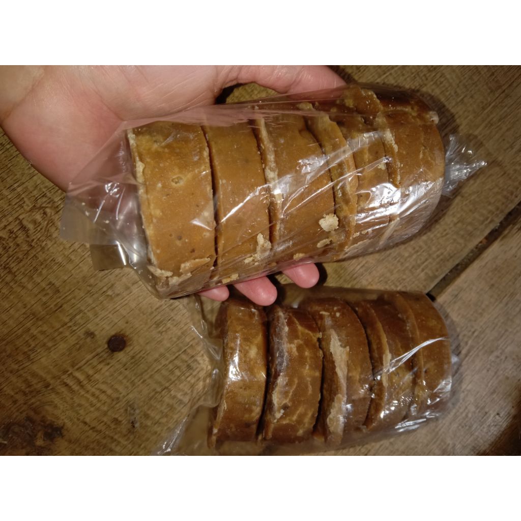 

Gula aren khas Tasik 1kg