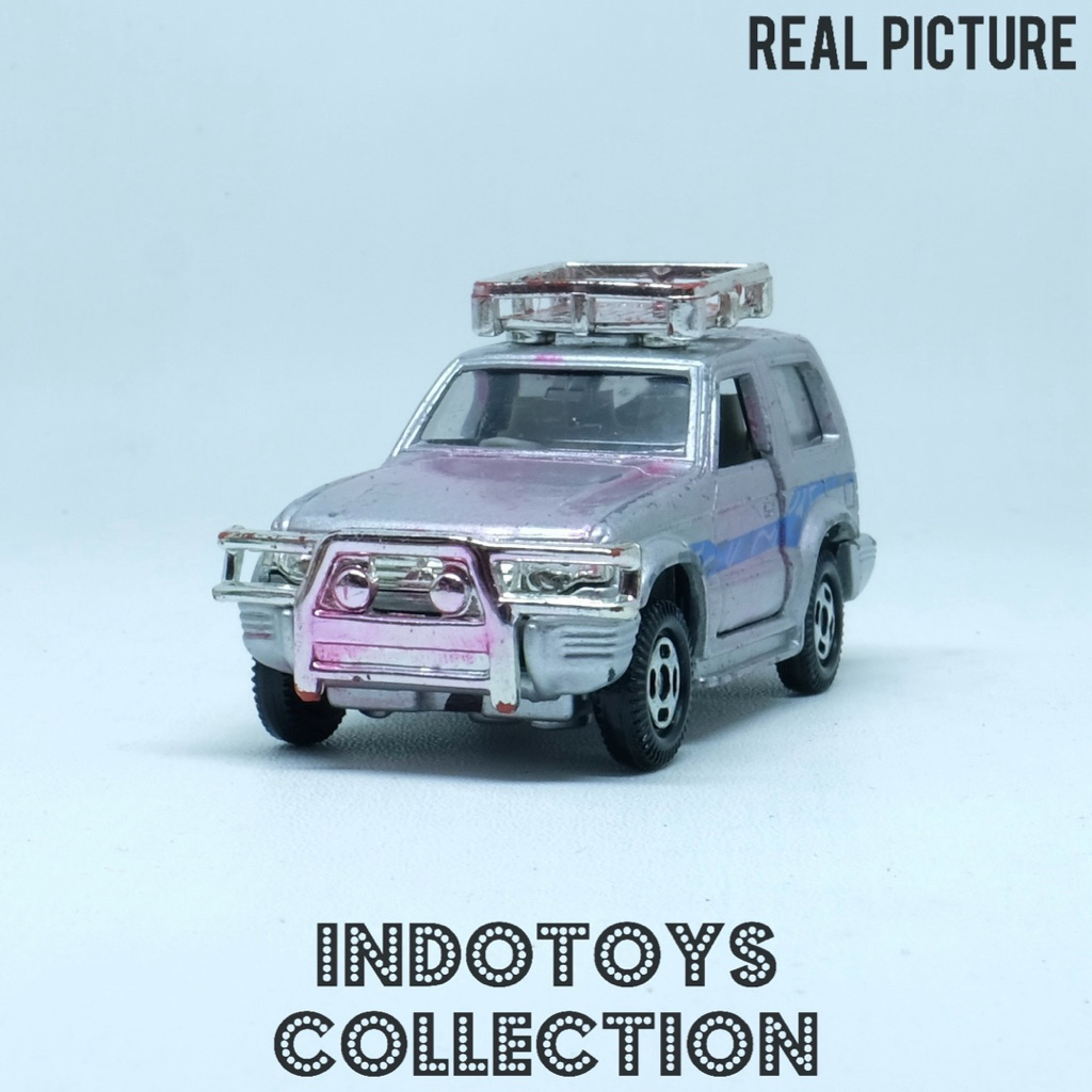 Tomica ~ Mitsubishi Pajero RV