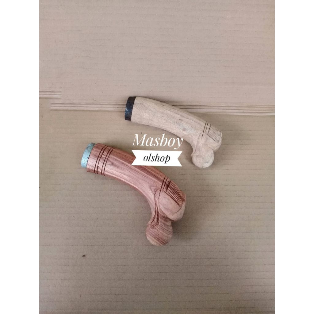 Gagang Gollok Kayu Gunung Ukiran Antik / Gagang Pisau