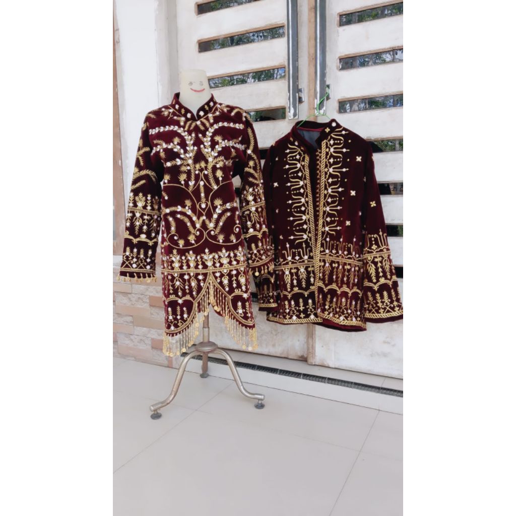 1 set baju pengantin adat Palembang