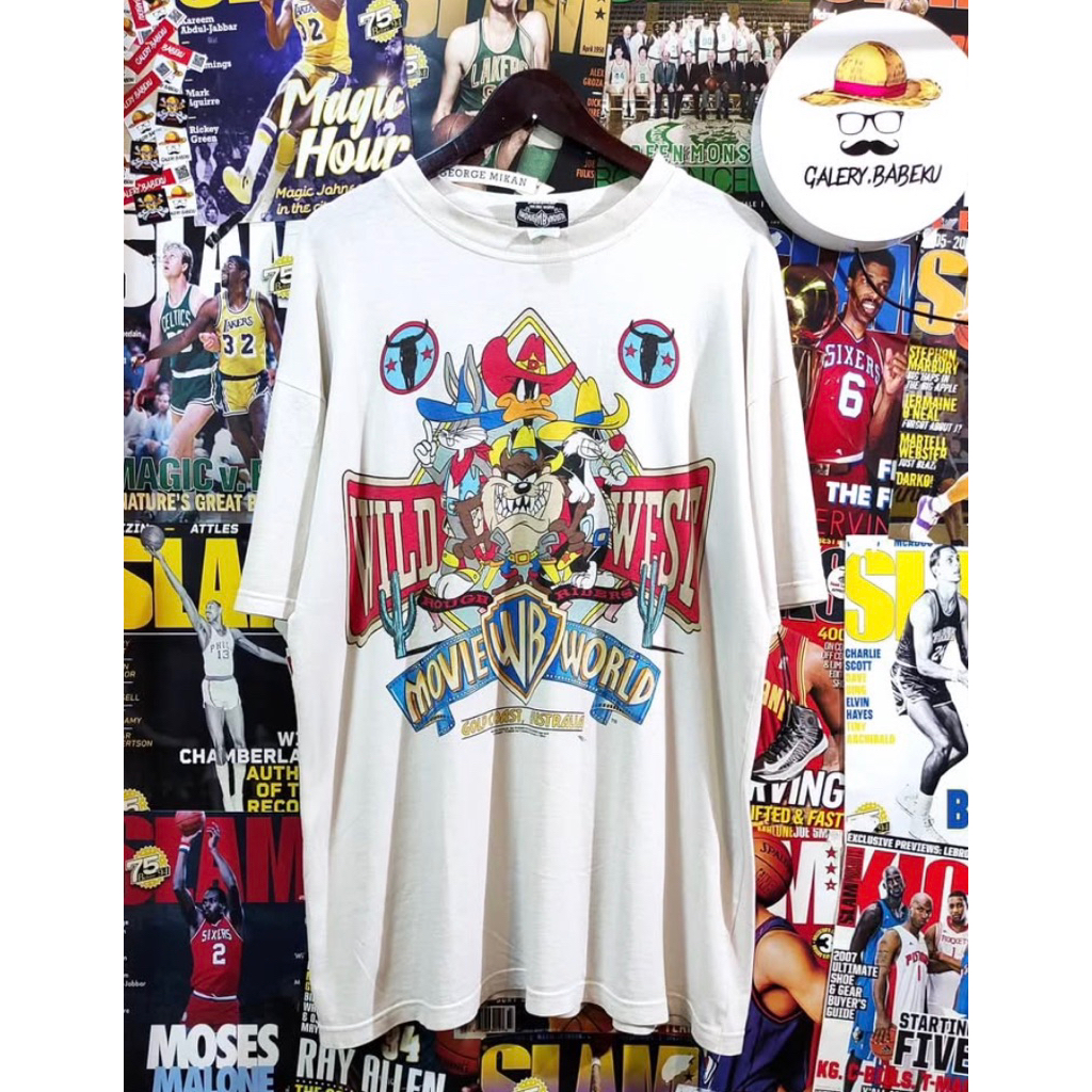 Kaos Vintage Looney Tunes Wild West movie world Warner Bros Second bekas