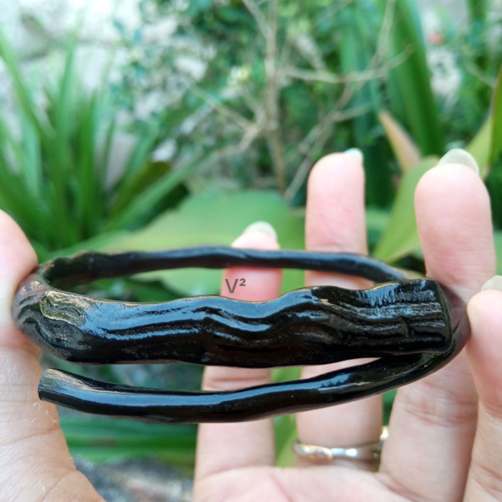Gelang Akar Bahar Hitam Berserat