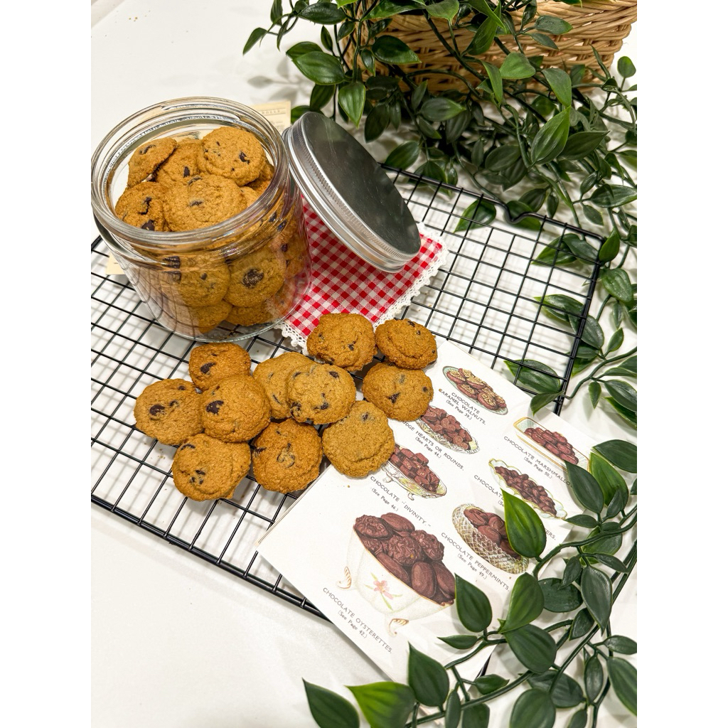 

Auntie Cis - Gluten free, Dairy free, Egg free Vegan Chocochips Cookies