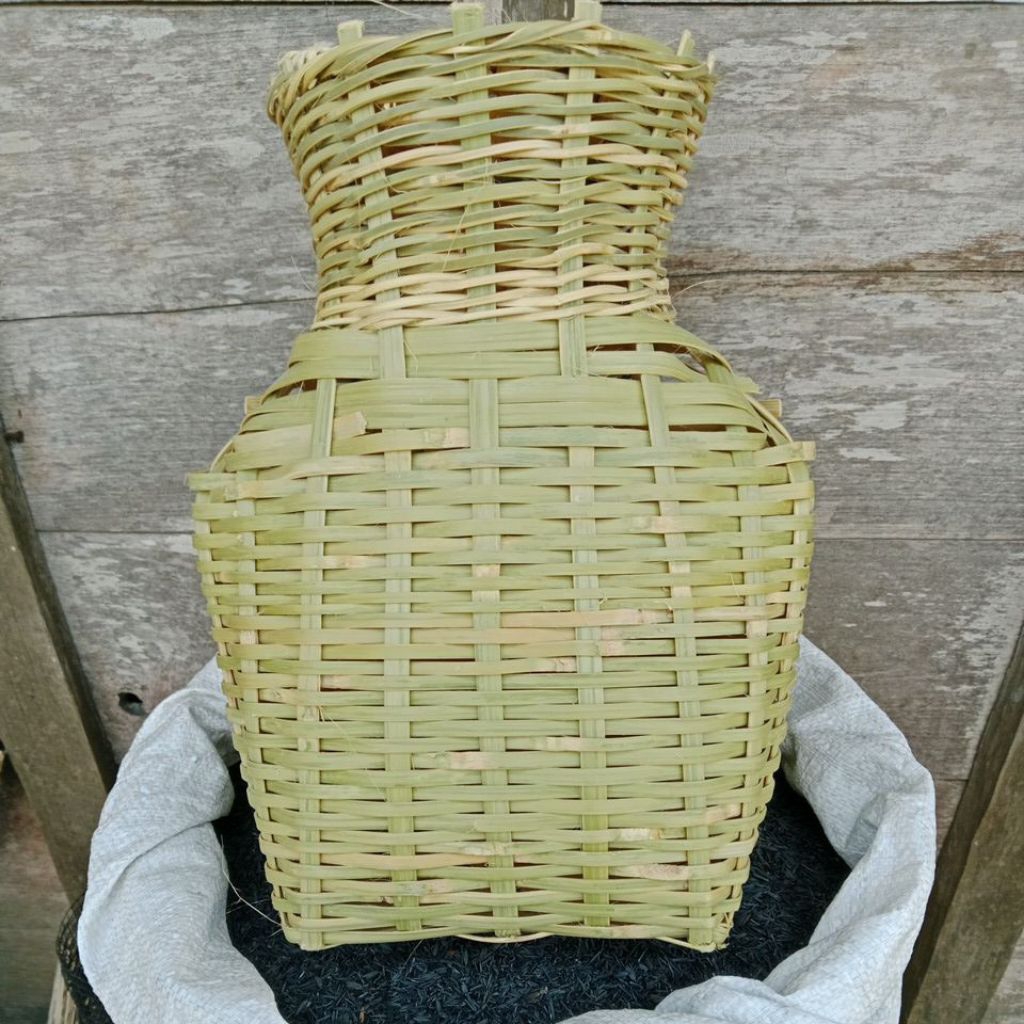 Kepis Ikan Bambu berbagai ukuran