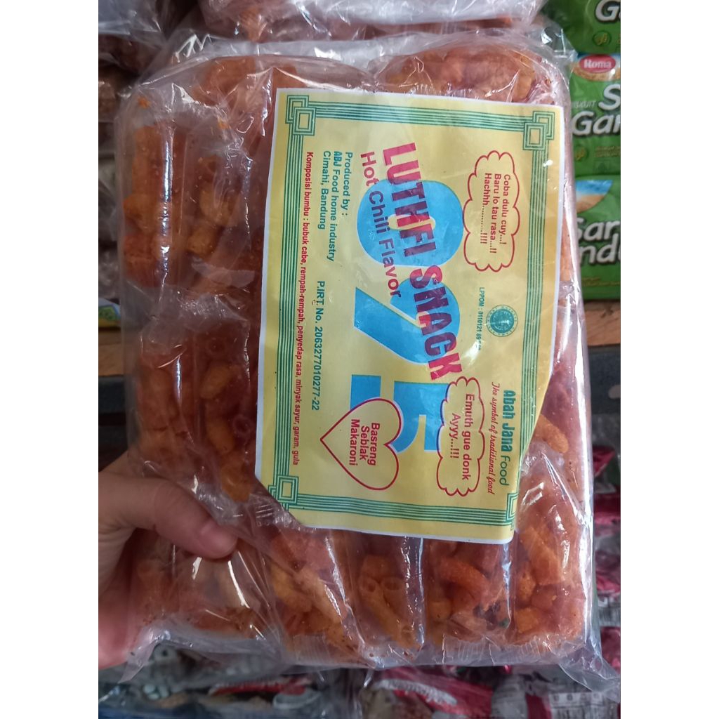 

Makaroni Pedas 500an isi 20 bgks