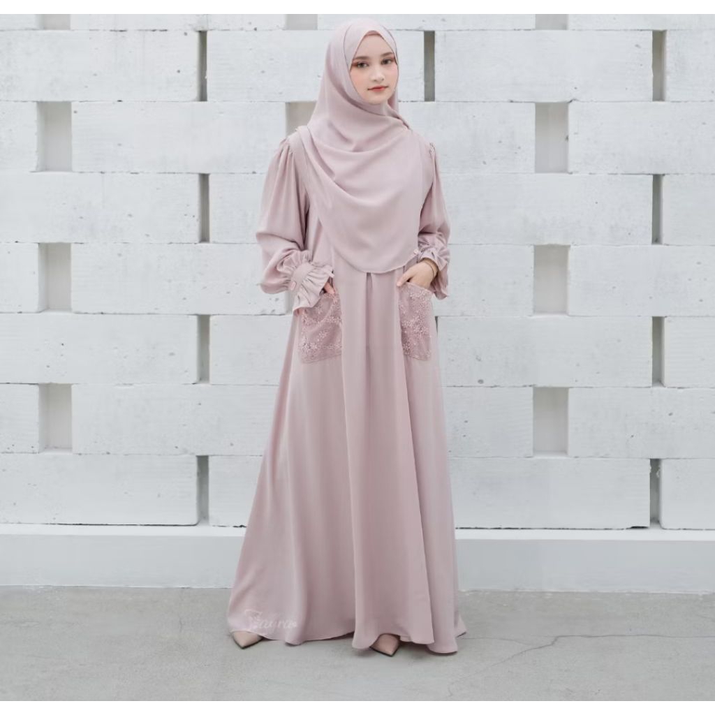 Preloved Gamis by Zayra Hijab FREE jilbab (BACA DISKRIPSI)