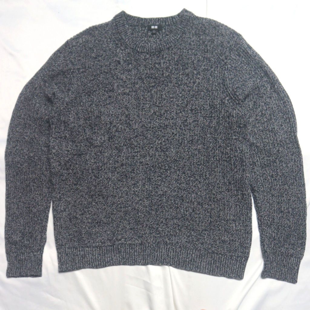 UNIQLO Lidi Knit Gradasi mix navy putih Knitwear Sweater Sweatshirt Crewneck Rajut Wool Jaket