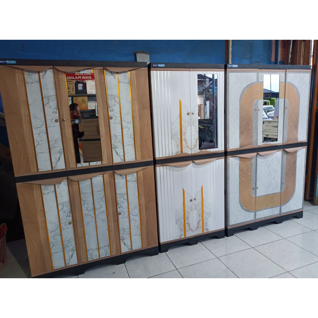 Lemari Plastik 3Pintu Rak