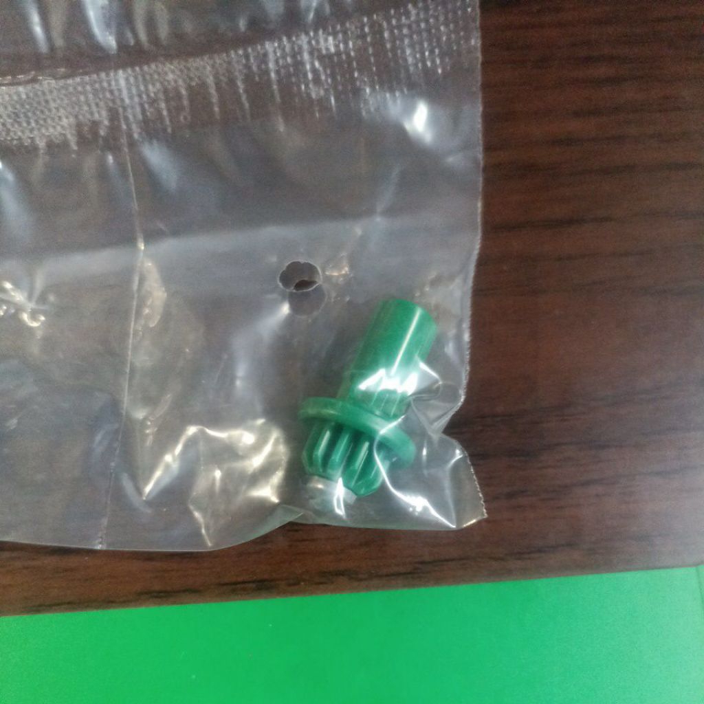 BEYBLADE X UX-10 BIT METAL NEEDLE