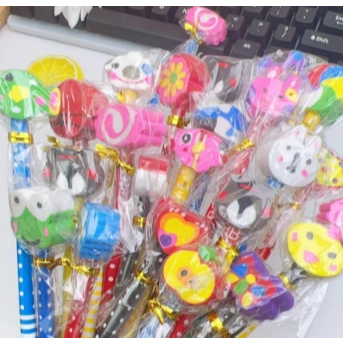 

Pensil Karakter Kartun Lucu Motif Garis Polkadot Pensil Karakter + Penghapus Pensil Lucu Ada Penghapus 3D Pensil Fancy Unik Pensil
