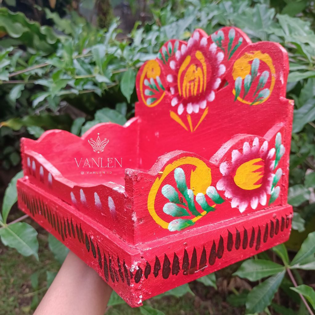 Pelangkiran Kayu uk 26 cm untuk persembahyangan