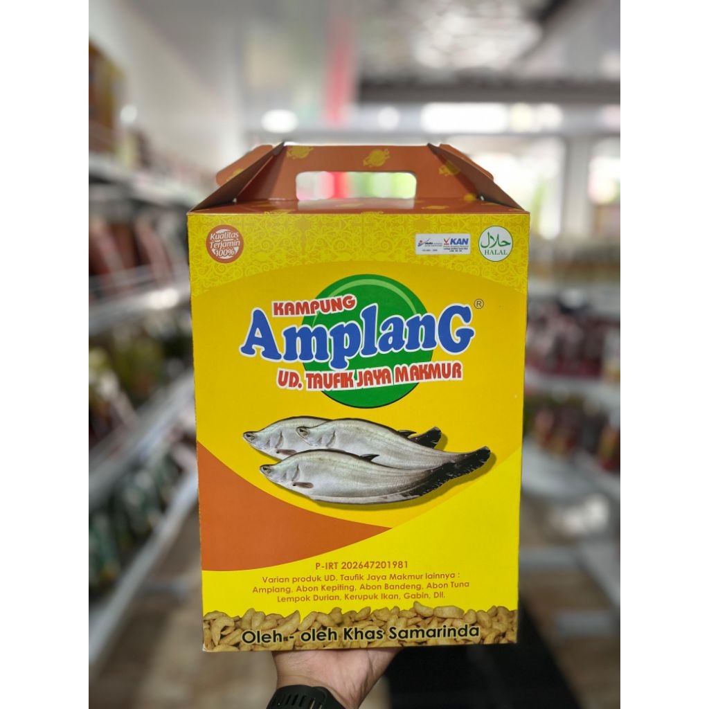 

Amplang Ikan Tenggiri Khas Samarinda – Oleh-oleh Legendaris Kalimantan