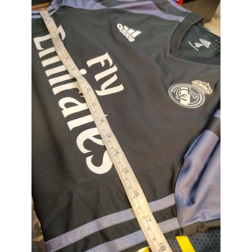 Real Madrid 3rd 2016/2017 2016/17 16/17 Player Issue