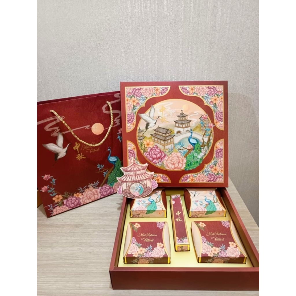 

mooncake homemade halal kue bulan vegetarian friendly mid autumn festival hampers tong ciu pia