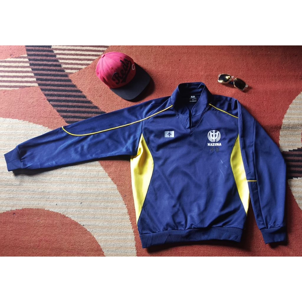 jaket tracktop descente second