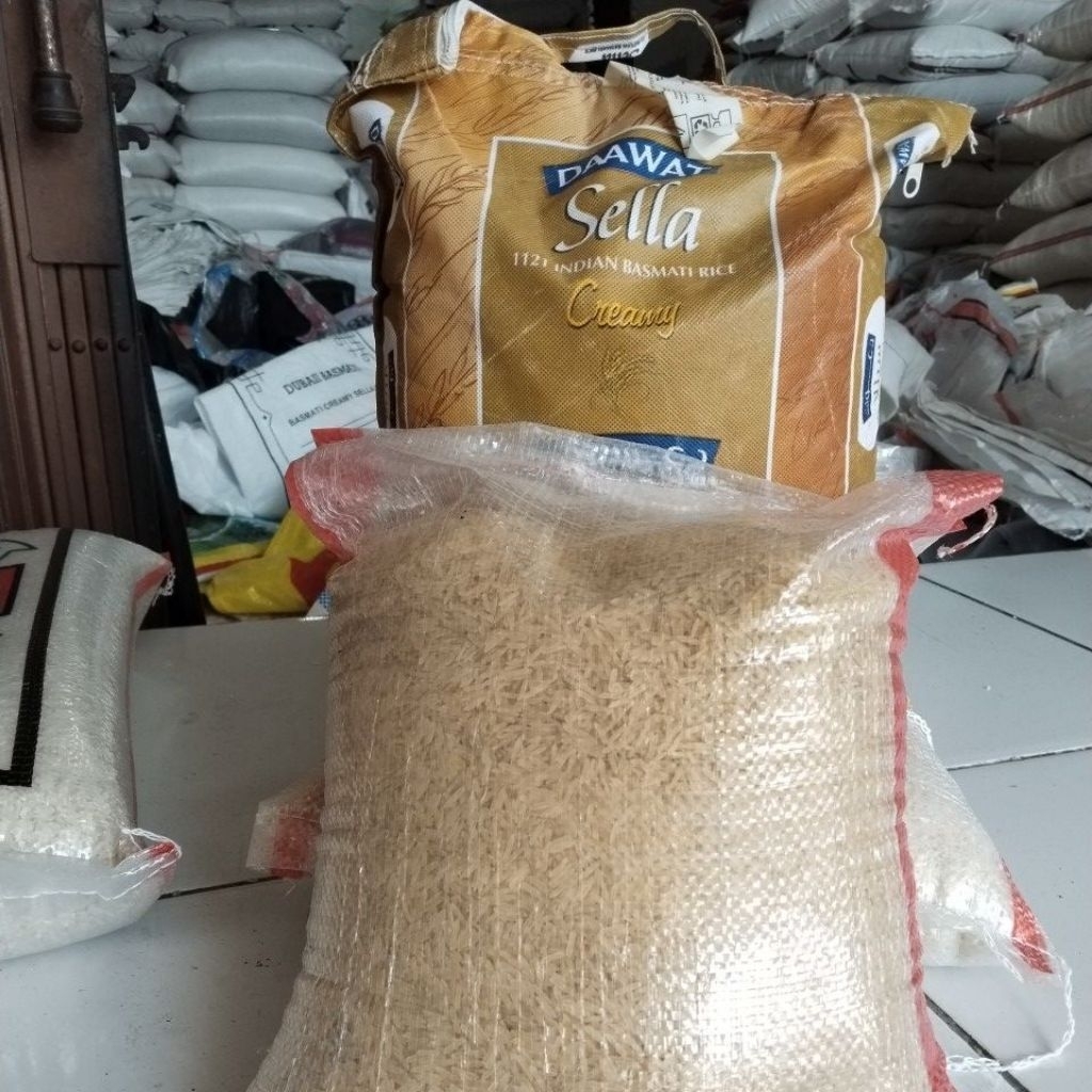 

Beras basmati daawat golden kemasan eceran 5kg bisa CARGO