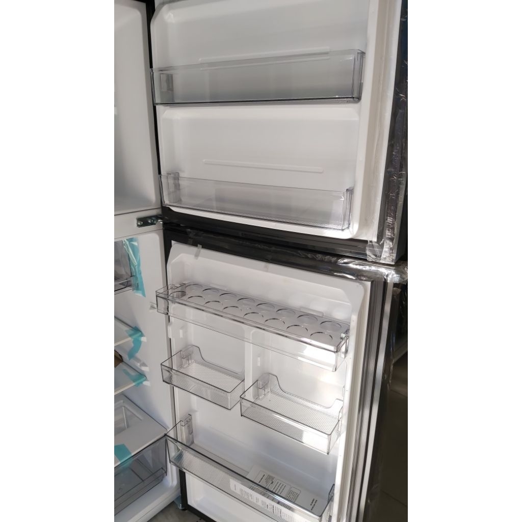 Lemari es Aqua 2 Pintu / Kulkas 265 CBDS / lemari es low watt