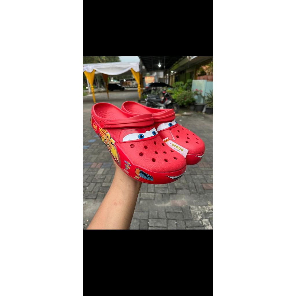 CROCS LIGHTING MCQUEEN