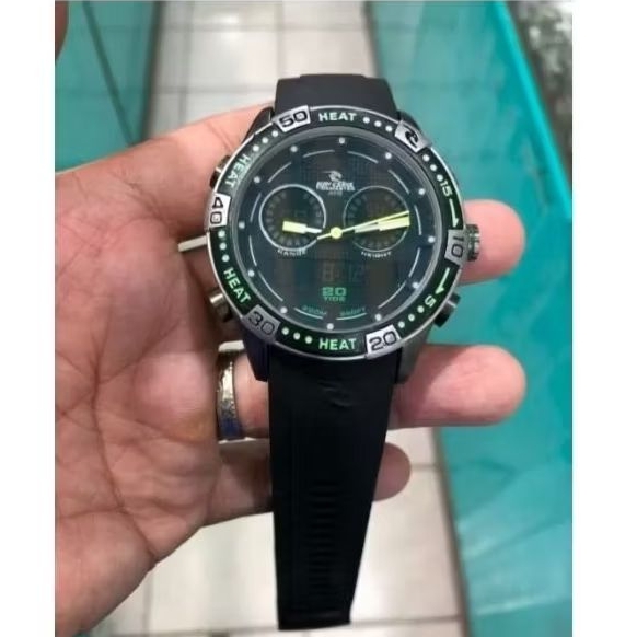 jam tangan sport dual time stenlis steel rubber strap Ripcurl fashion cowok