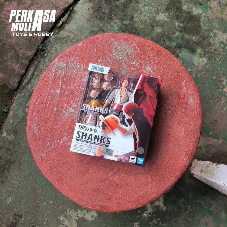 Bandai SHF Shanks & Monkey D Luffy Childhood One Piece