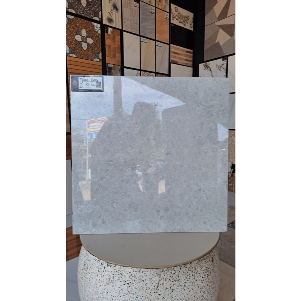 GRANITE 60X60 ARNA TYAGA GREY