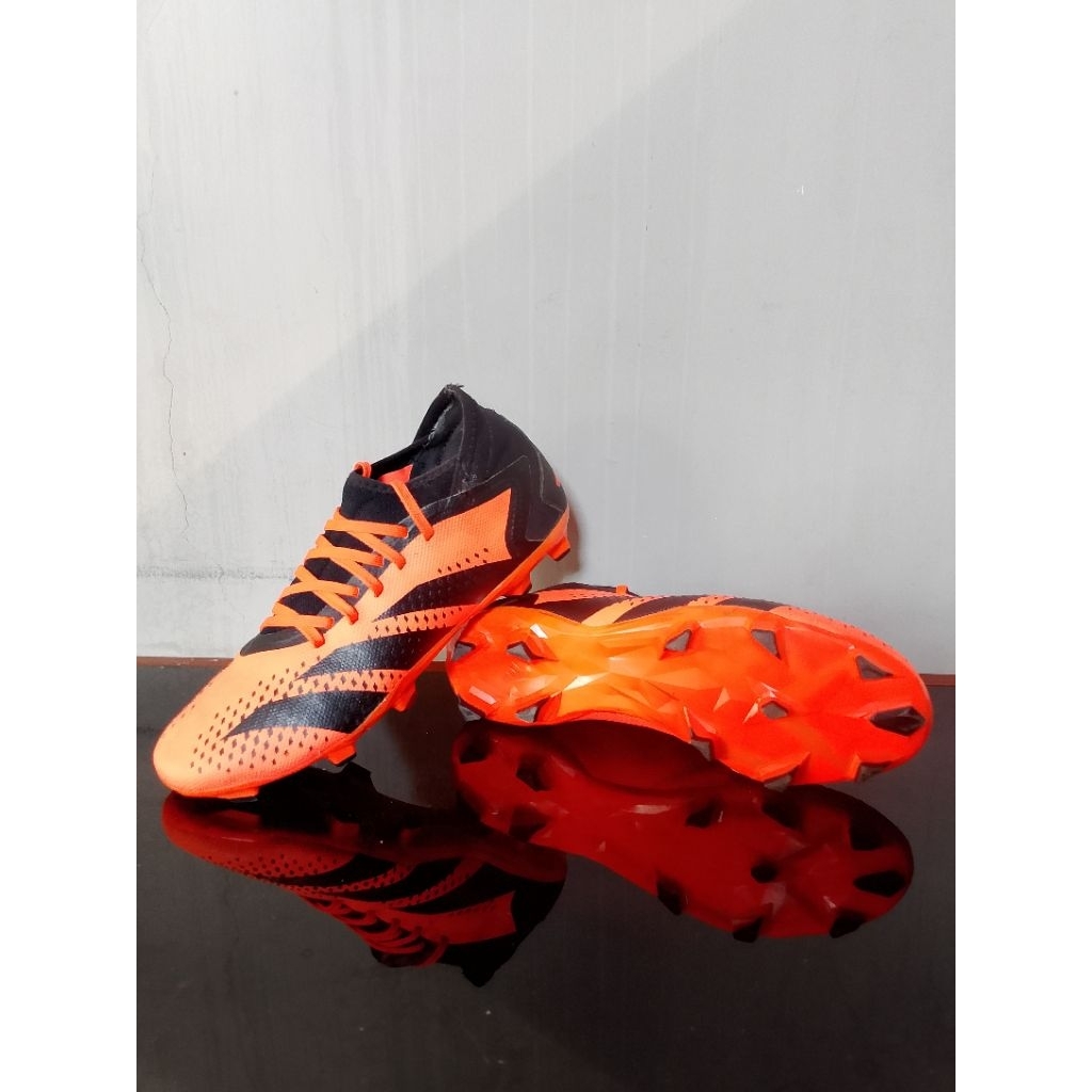 sepatu sepakbola adidas predator original
