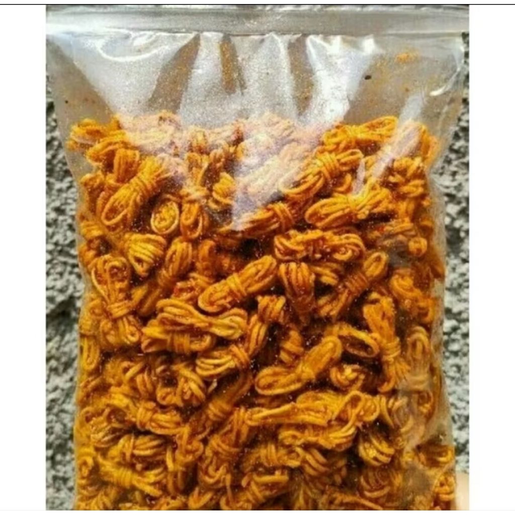 

Mie Gulung Uwel Pedas Renyah Bumbu Melimpah