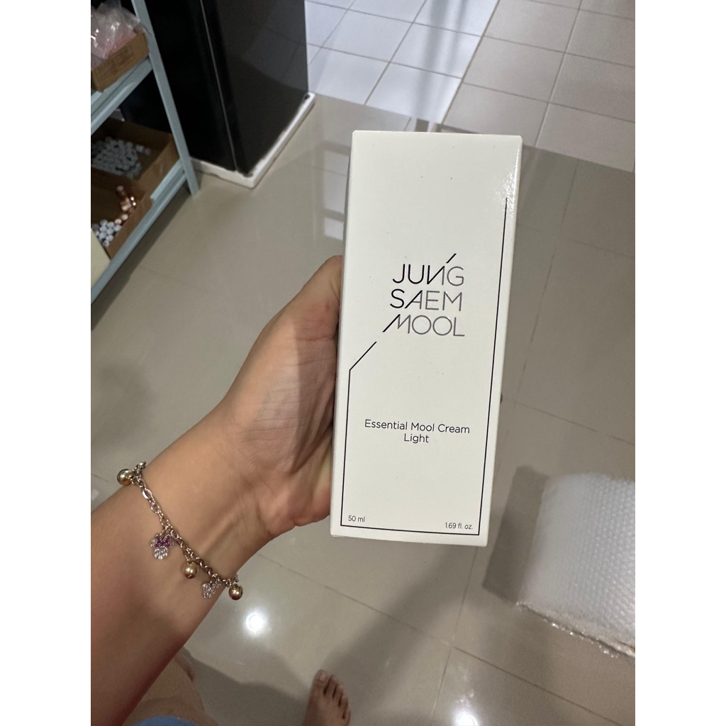 [TITIPSHERLY] JUNG SAEM MOOL ESSENTIAL MOOL CREAM - LIGHT