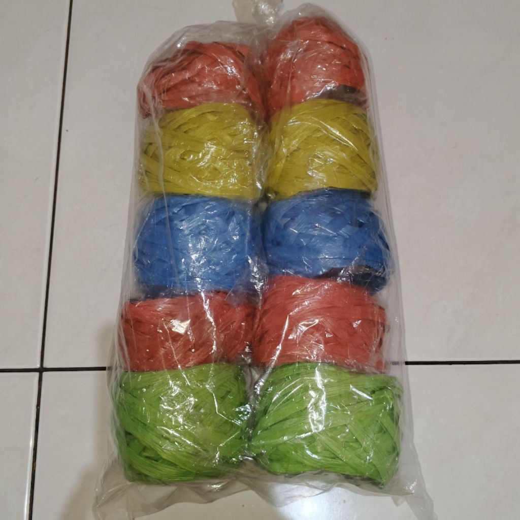 

Tali Rafia Mini Warna Warni (10pcs)