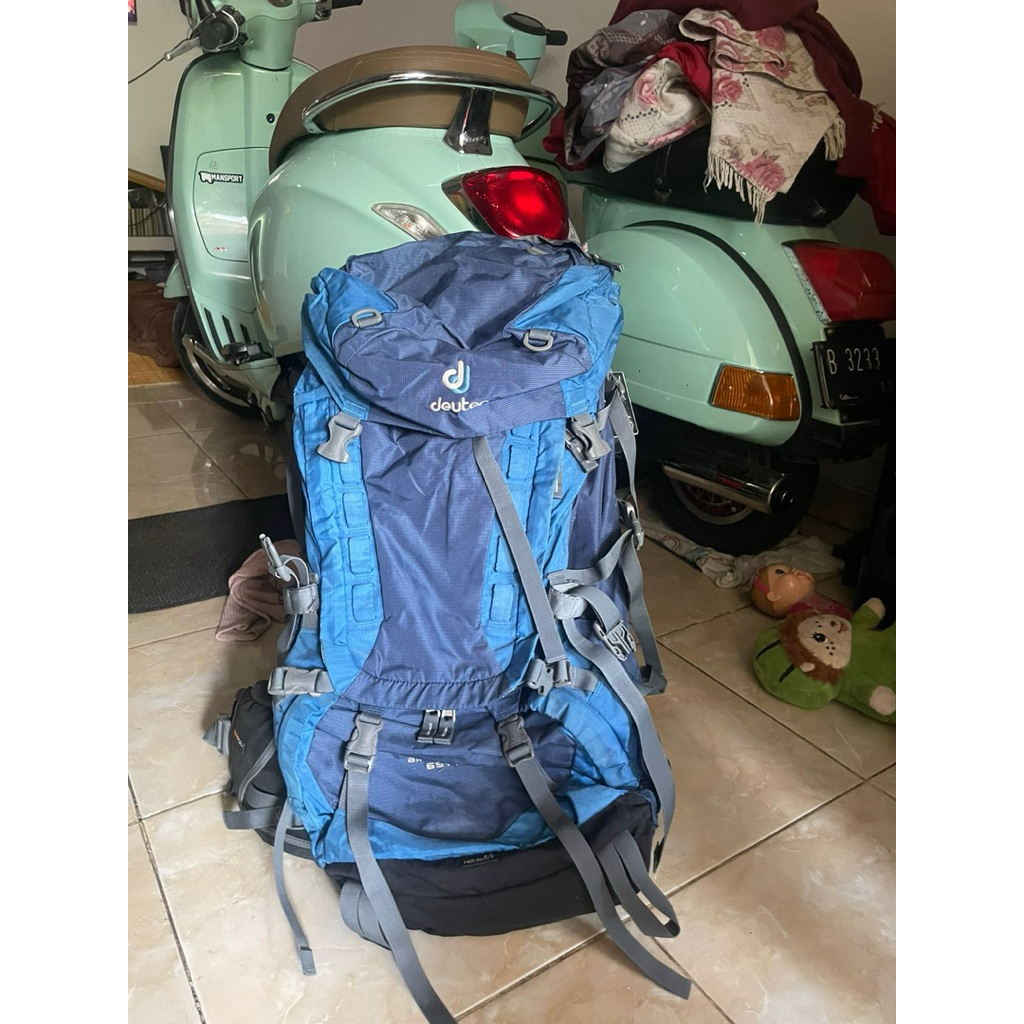 Tas Carrier Deuter