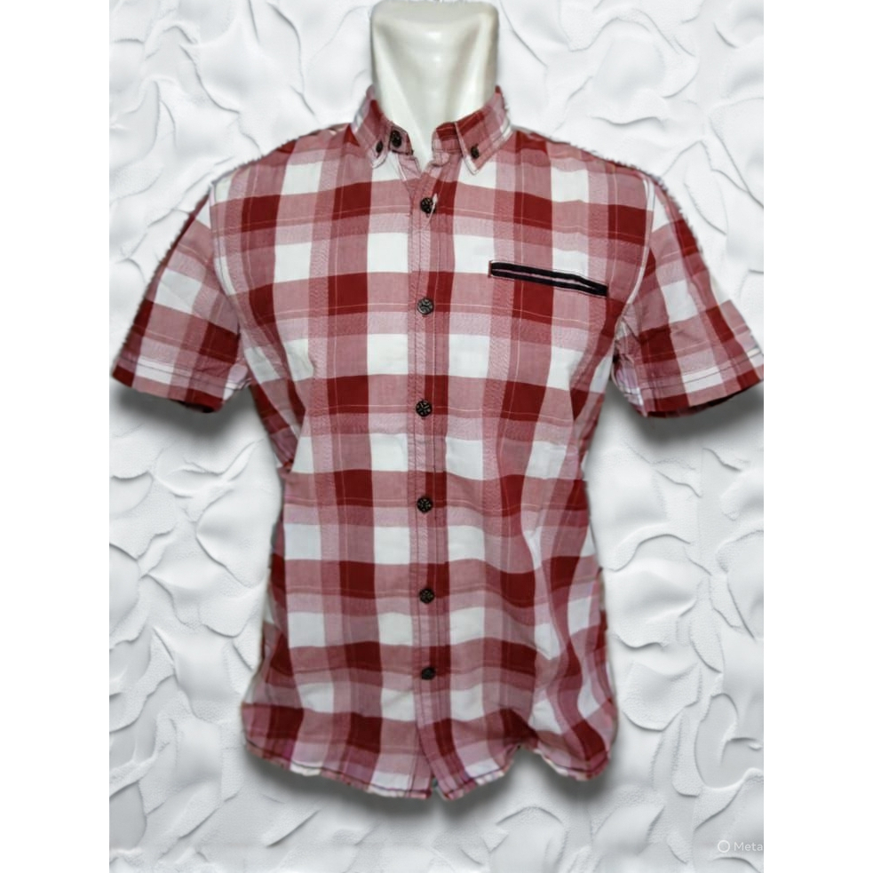 Kemeja Pria EMBA Size M Lengan Pendek Original 100%