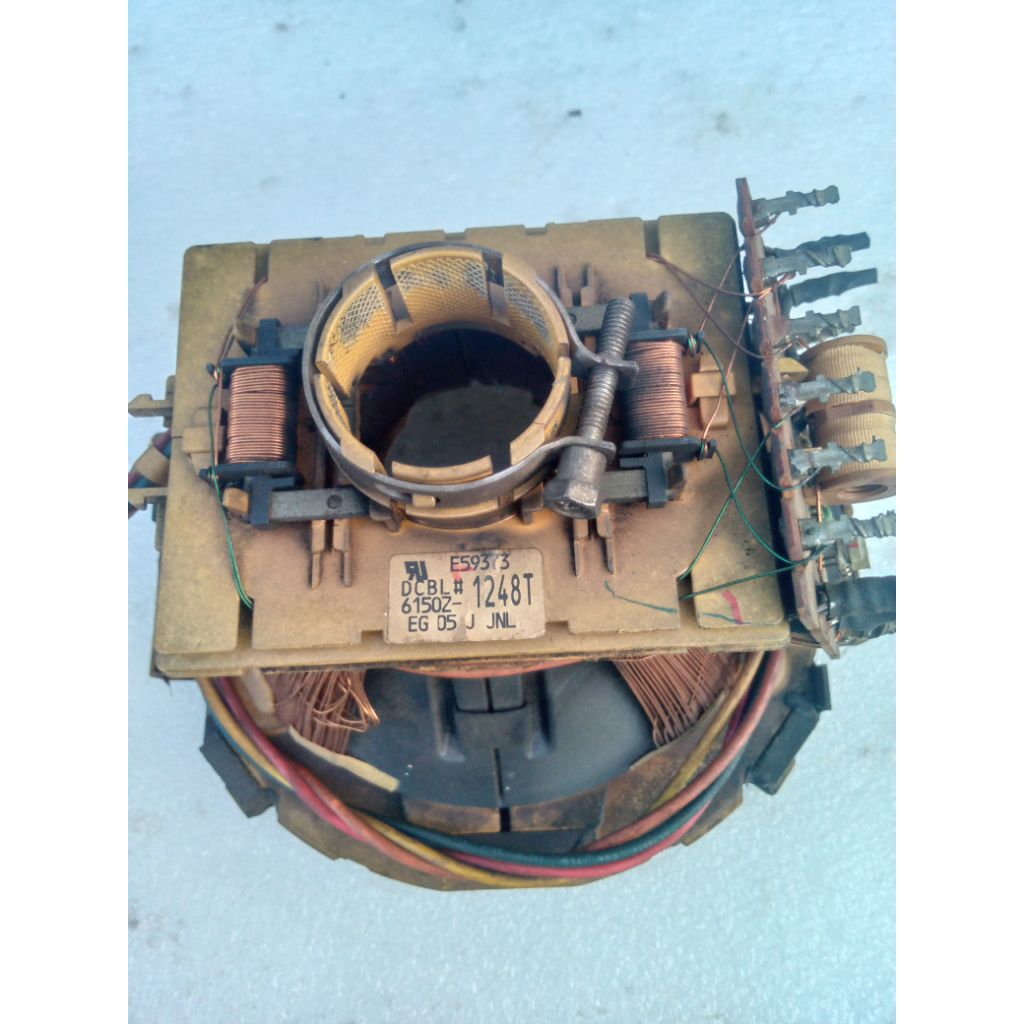 Yoke, konde TV tabung flat 29inc merk JVC, normal.