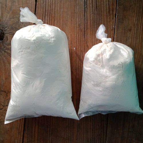 

Tepung Terigu Segitiga 1kg Curah Berkualitas Baik