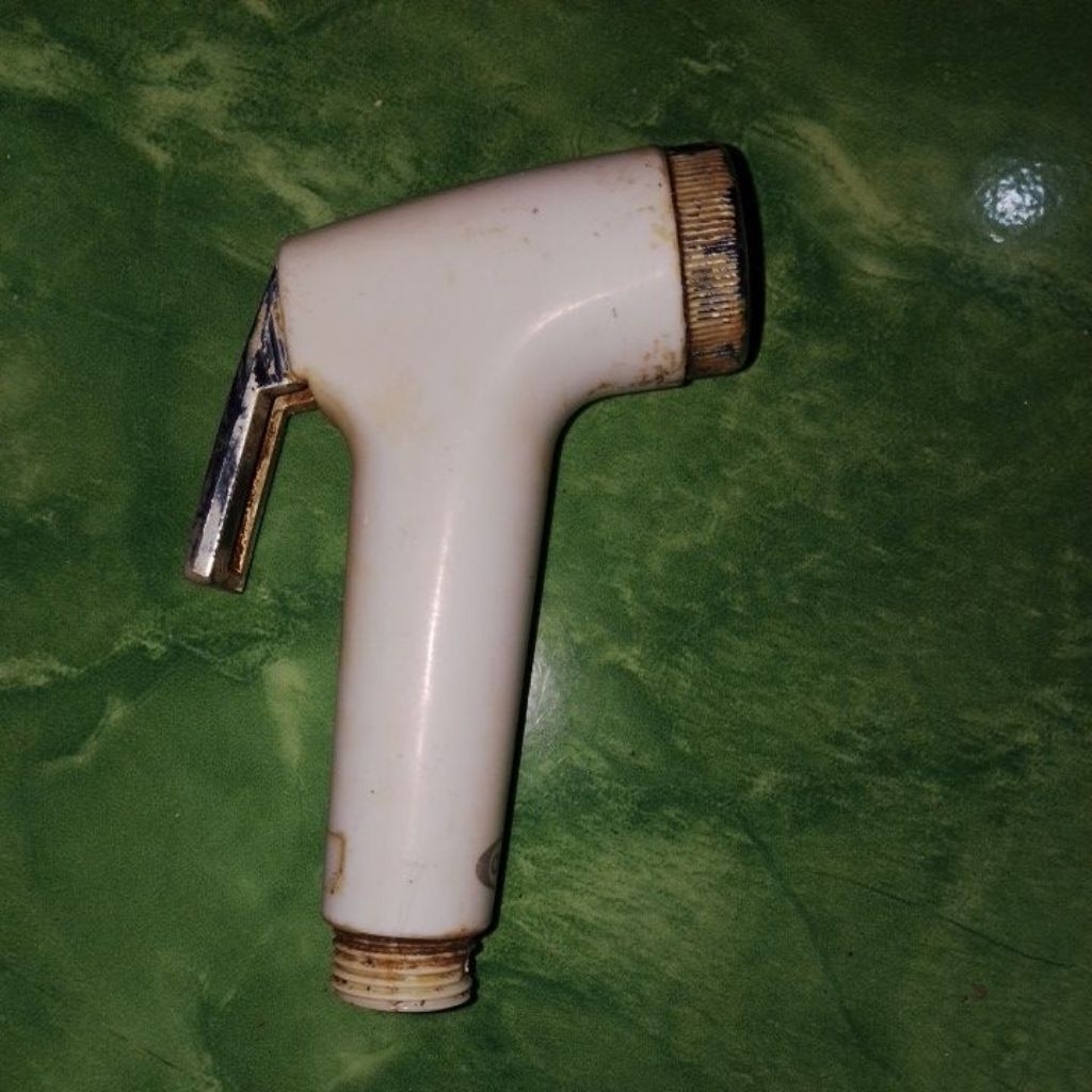 kepala sower kamar mandi