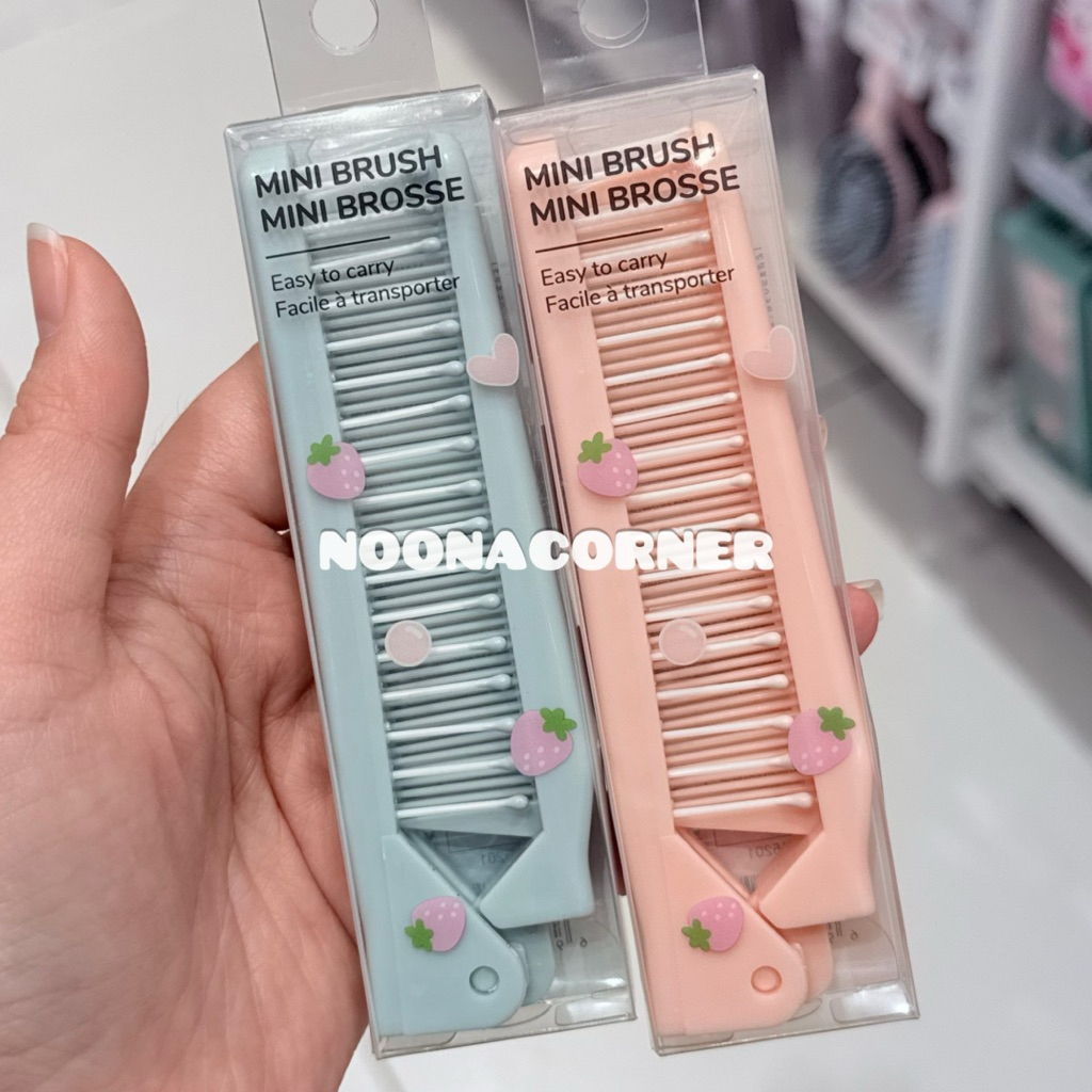 Miniso ‼️ Foldable Dual Used Comb / Sisir Lipat Mini / Mini Brush Girlish Collections ( Pink / Blue 
