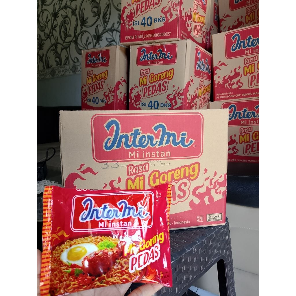 

INTERMI GORENG PEDAS TERMURAH EXP AMAN [ 1 DUS ISI 40 PCS]