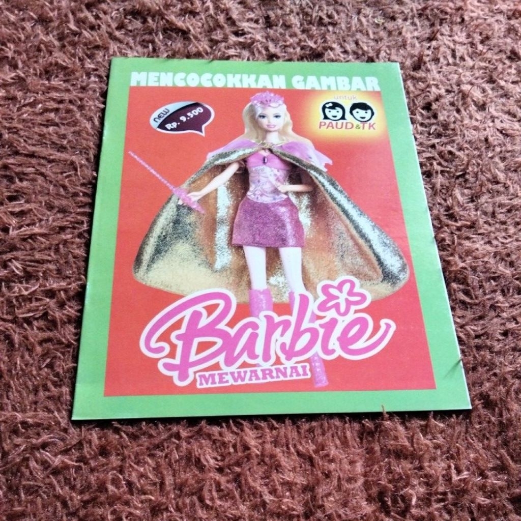 Buku mewarnai seri BARBIE disertai mencocokkan gambar