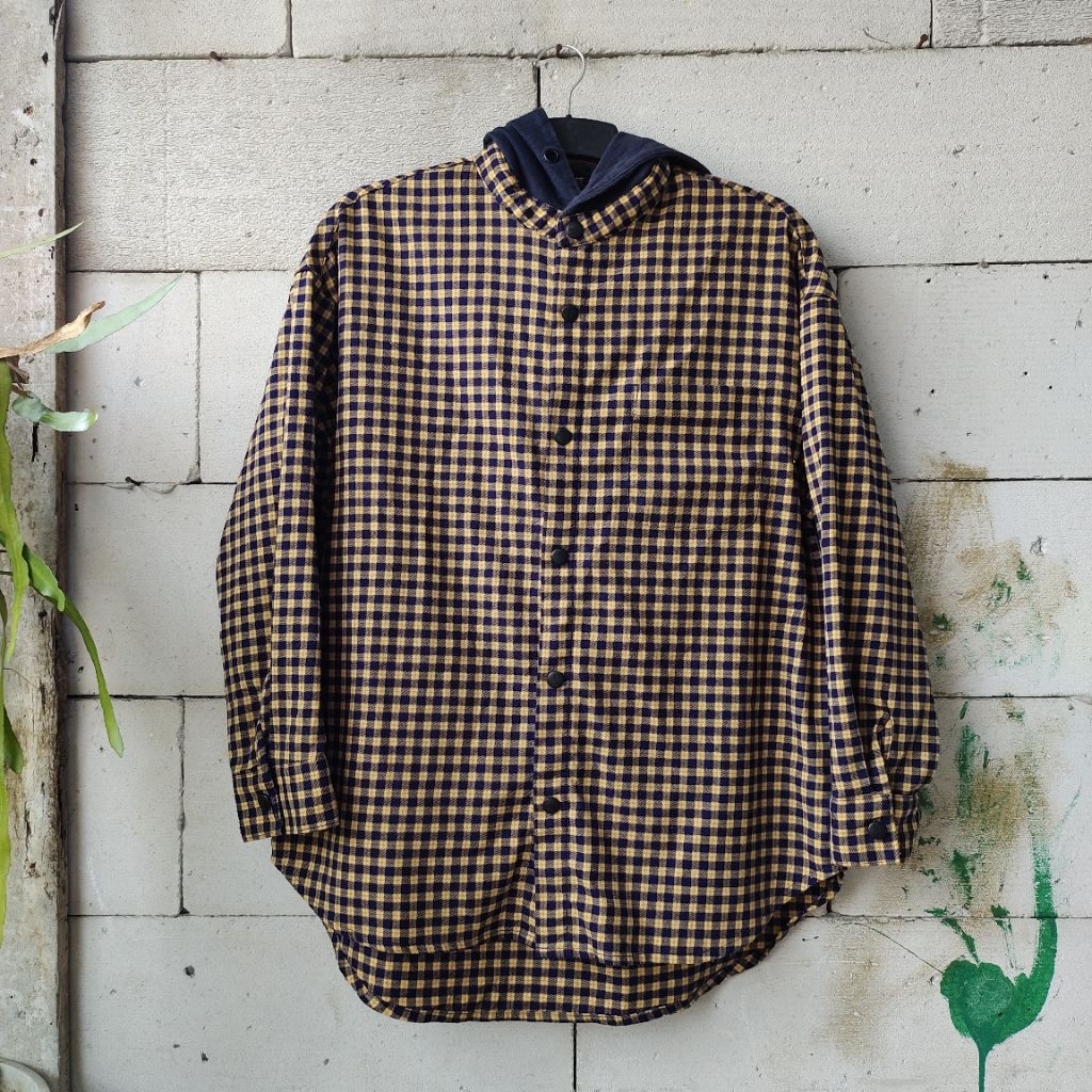TBJ Nearby Hoodie Flannel Shirt Kemeja Tartan