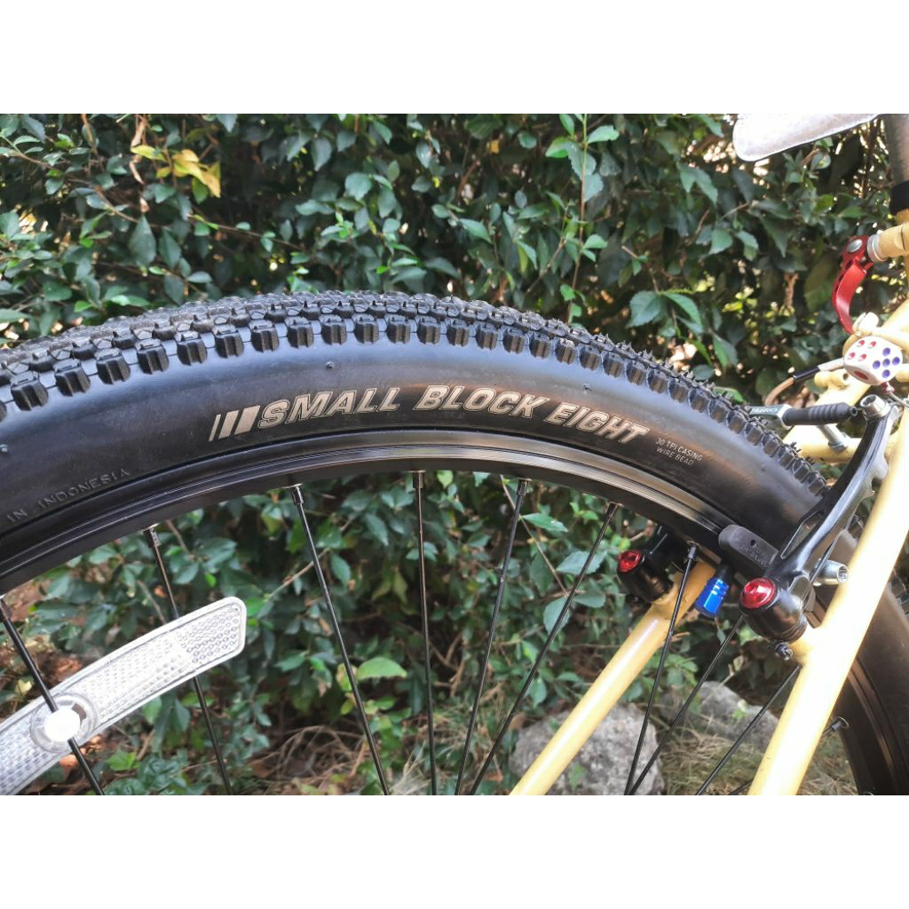 Ban Kenda 26x2.10  1 pasang