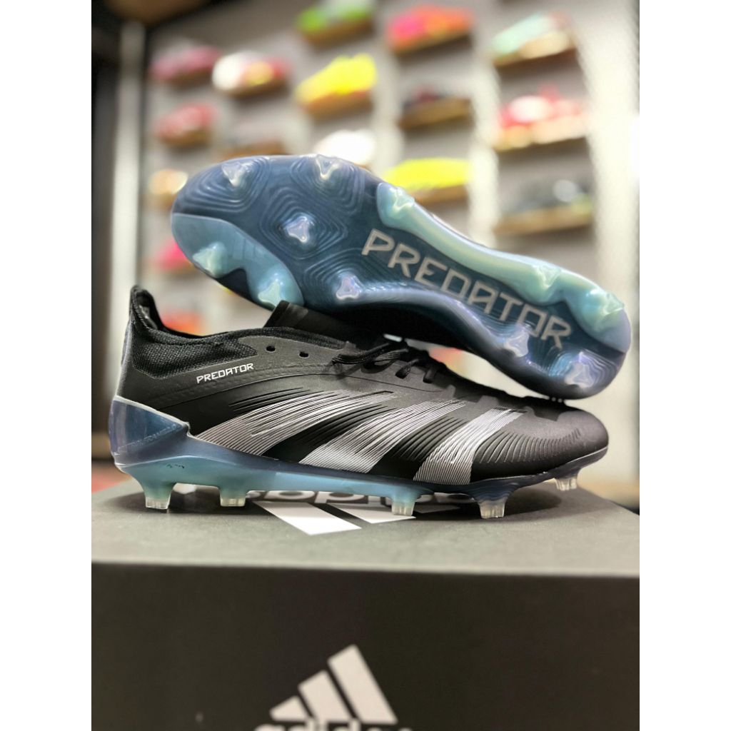 Sepatu Bola Predator