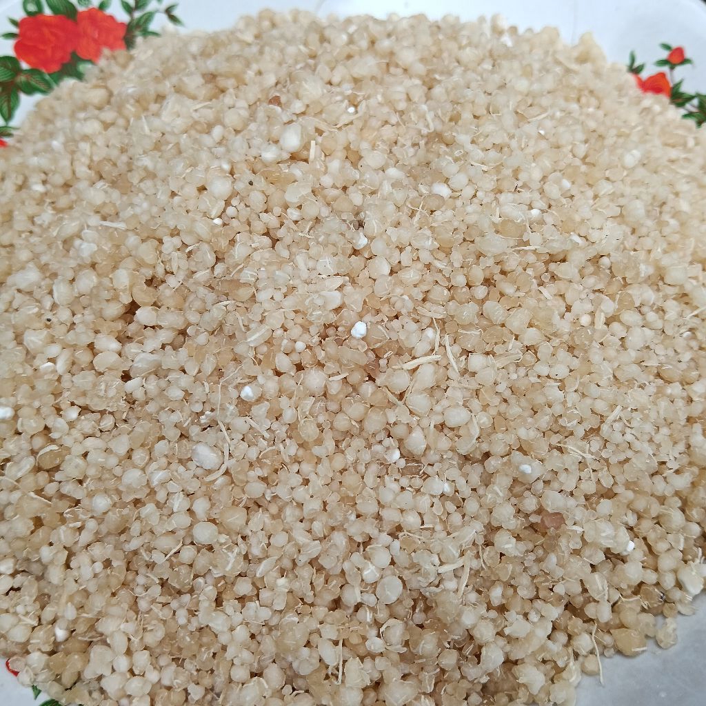 

Tiwul Instan Tiwul Instant Original Uwenak Asli Cemilan Khas Tradisional Camilan Murah