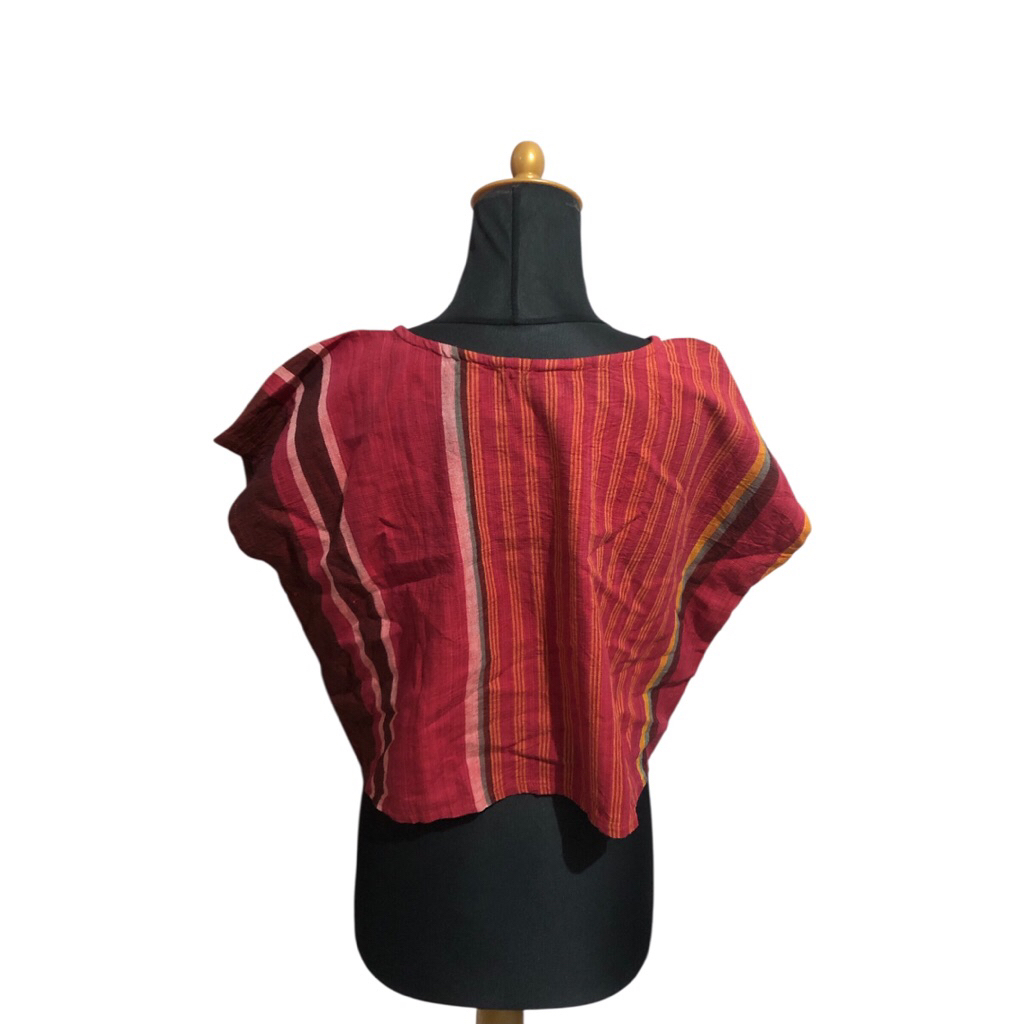 PRELOVED BAJU TENUN - Dian Oerip Atasan crop top tenun lurik