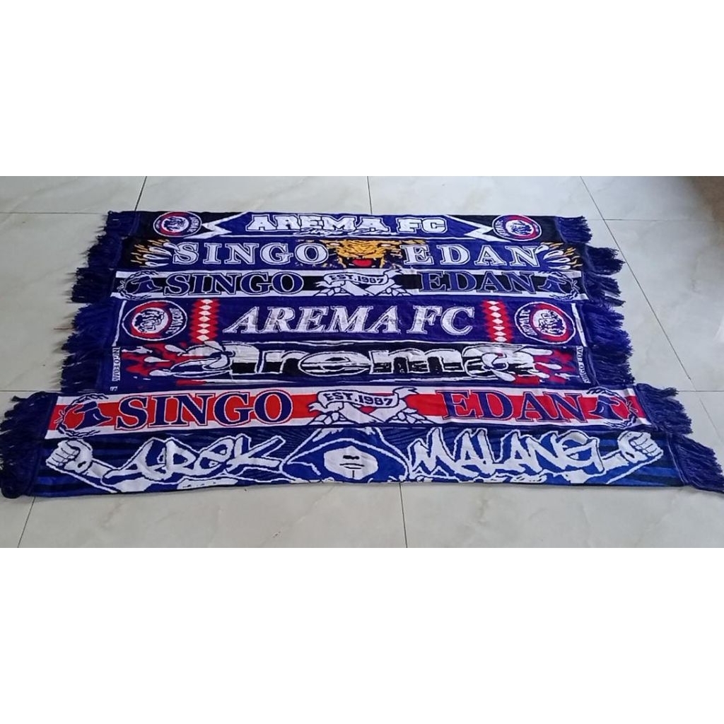 syal rajut komputer arema bolak - balik