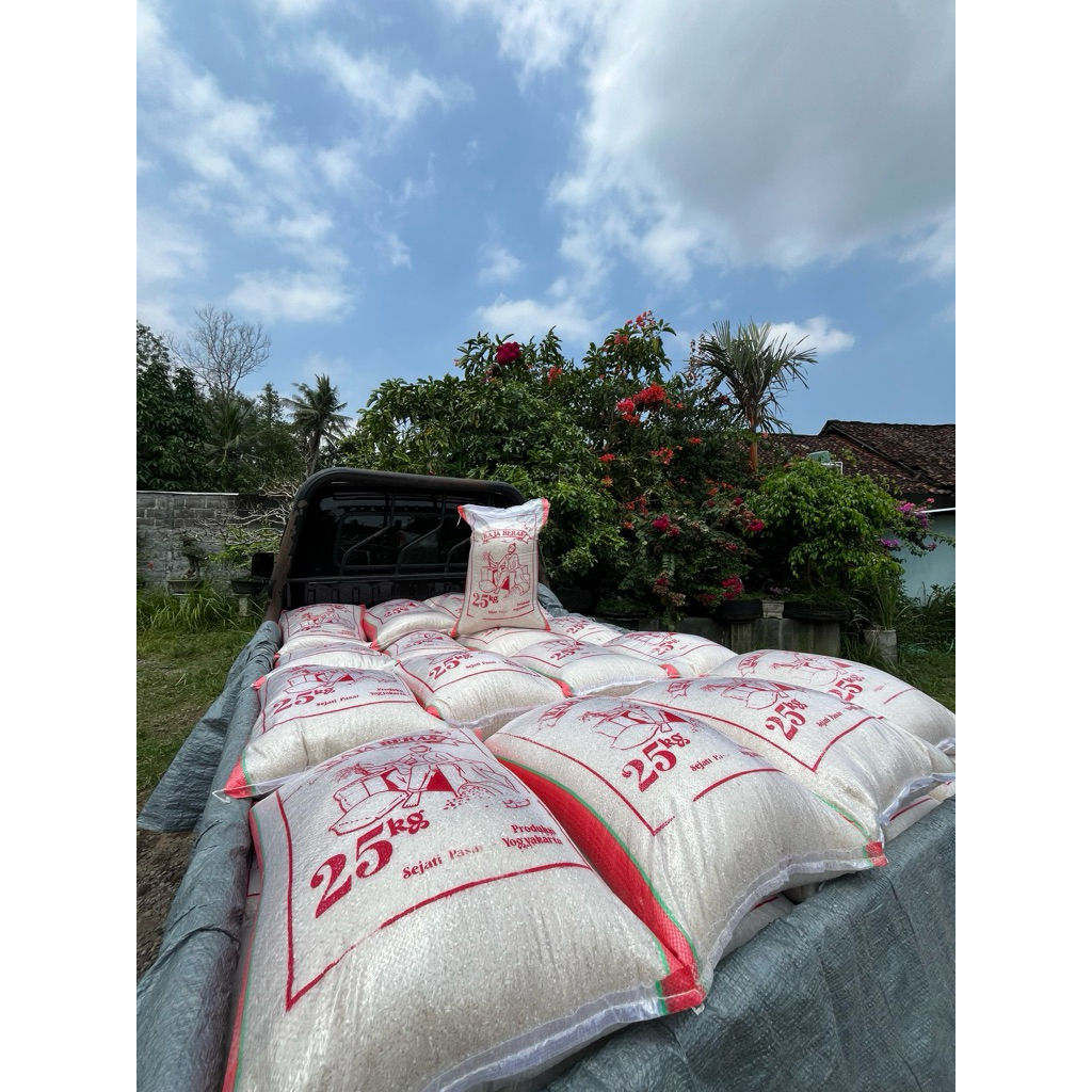 

Beras C4 Super Pulen Kemasan Besar (Beras Viral)