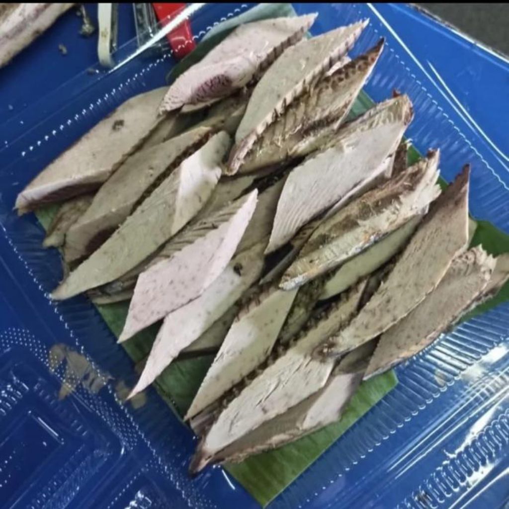 

tongkol iris isi 10 pcs