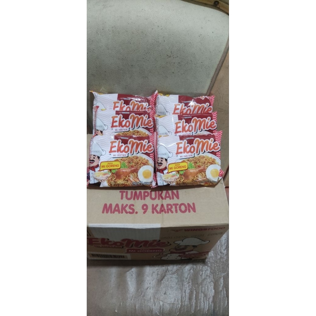 

Eko Mie Goreng isi 7 bungkus Mie Instan Enak Lezat Murah