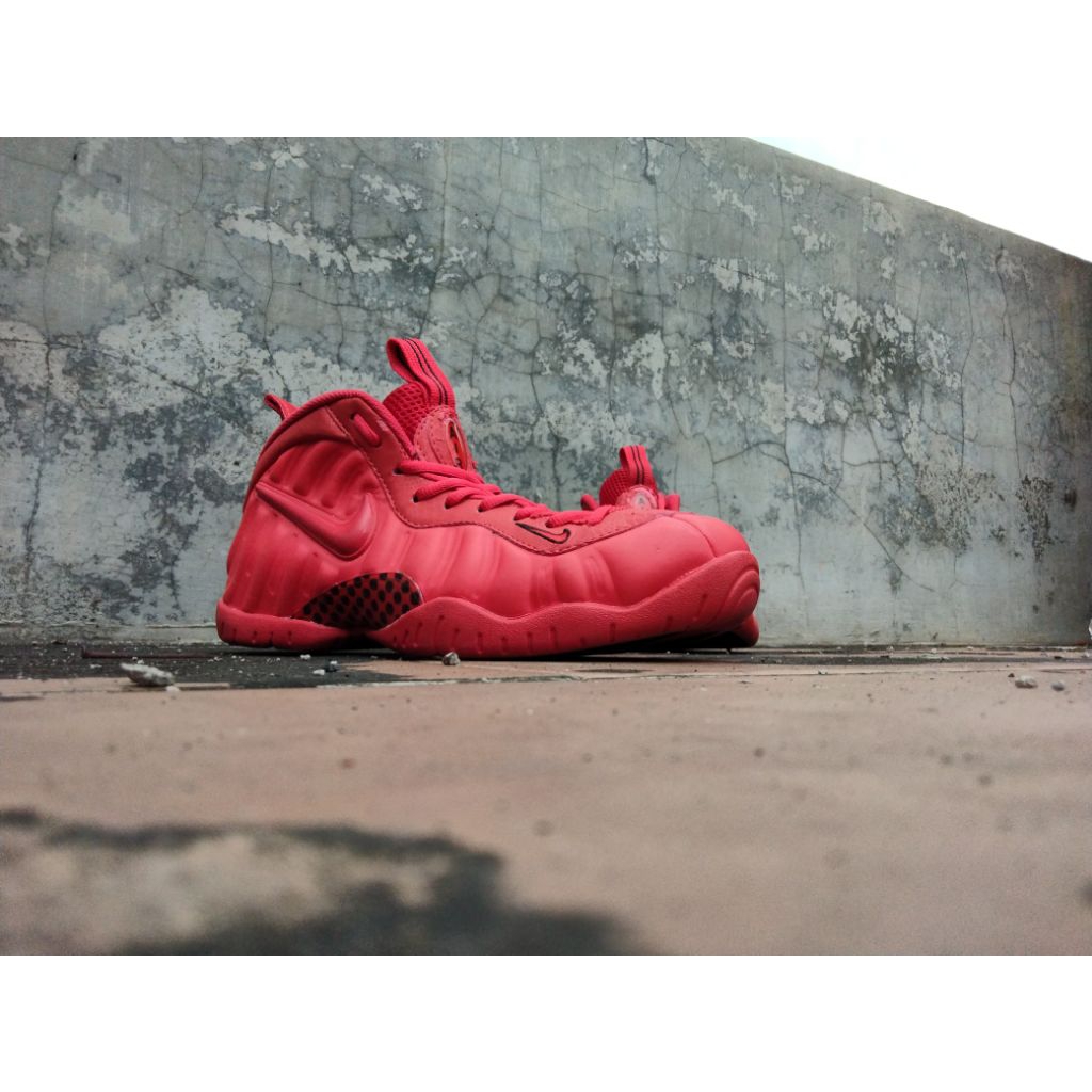 foamposite red October