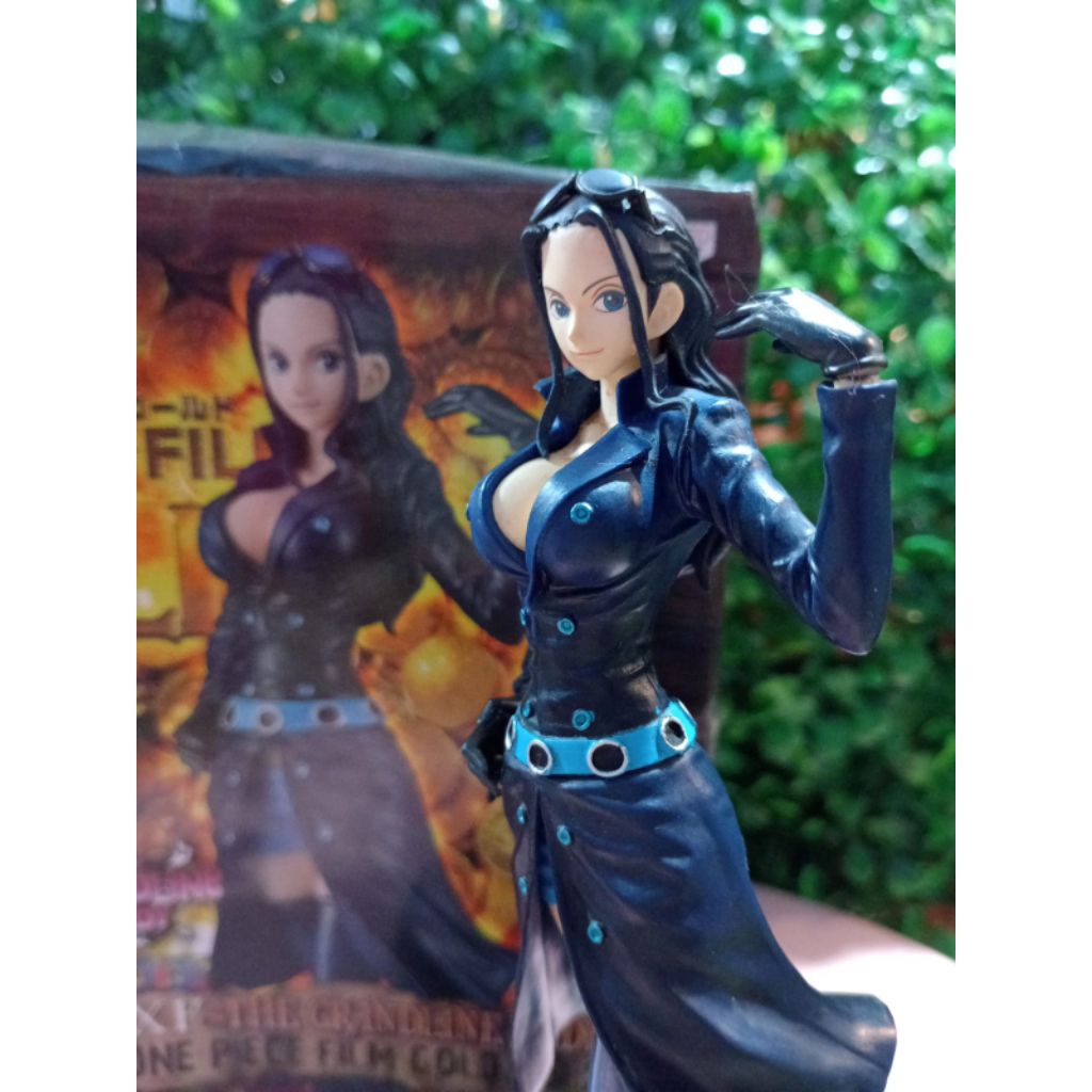figure Nico Robin one piece