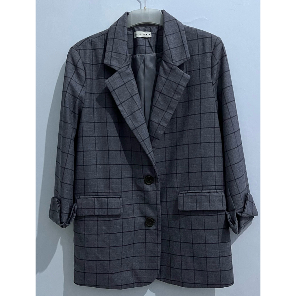 Blazer Branded Preloved Motif Tartan